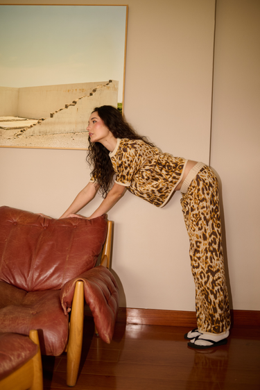CONJUNTO TEJIDO LEOPARDO AMARILLO - MANGA CORTA